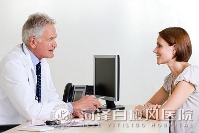菏澤白癜風醫(yī)院白癜風症狀